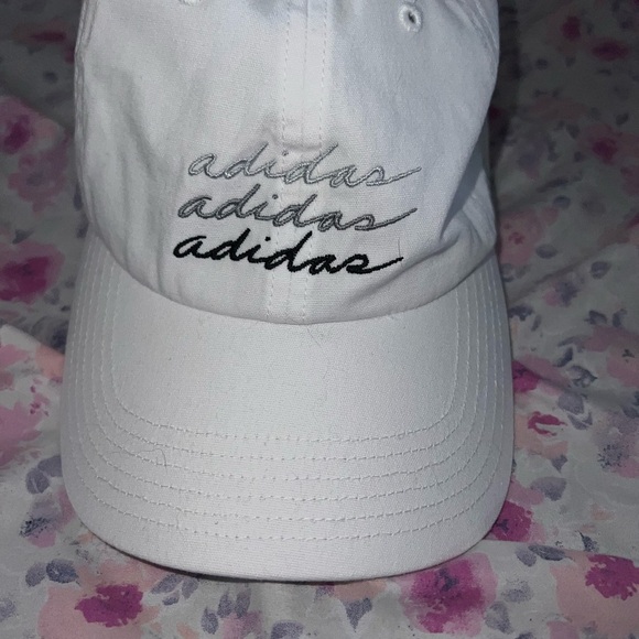 Adidas Aeroready logo Snow White baseball cap hat - Picture 4 of 8